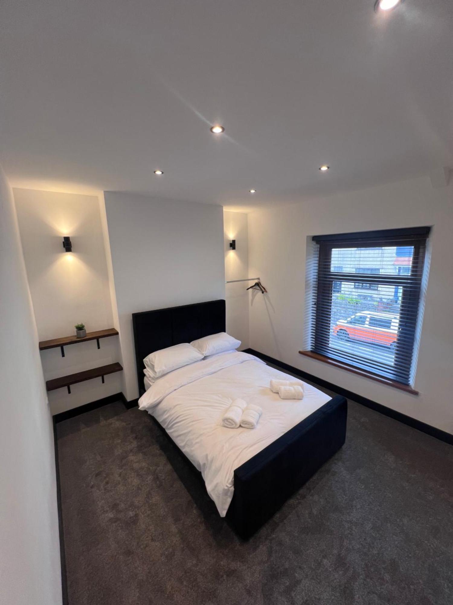 The 145 House In Centre, Train, Beach, Mumbles, Gower Apartment *