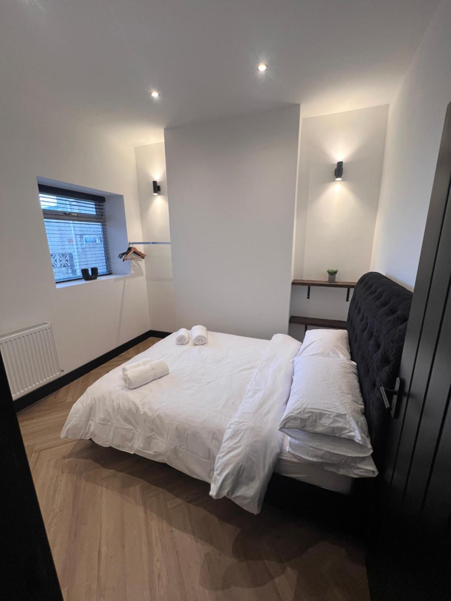 The 145 House In Centre, Train, Beach, Mumbles, Gower Apartment *