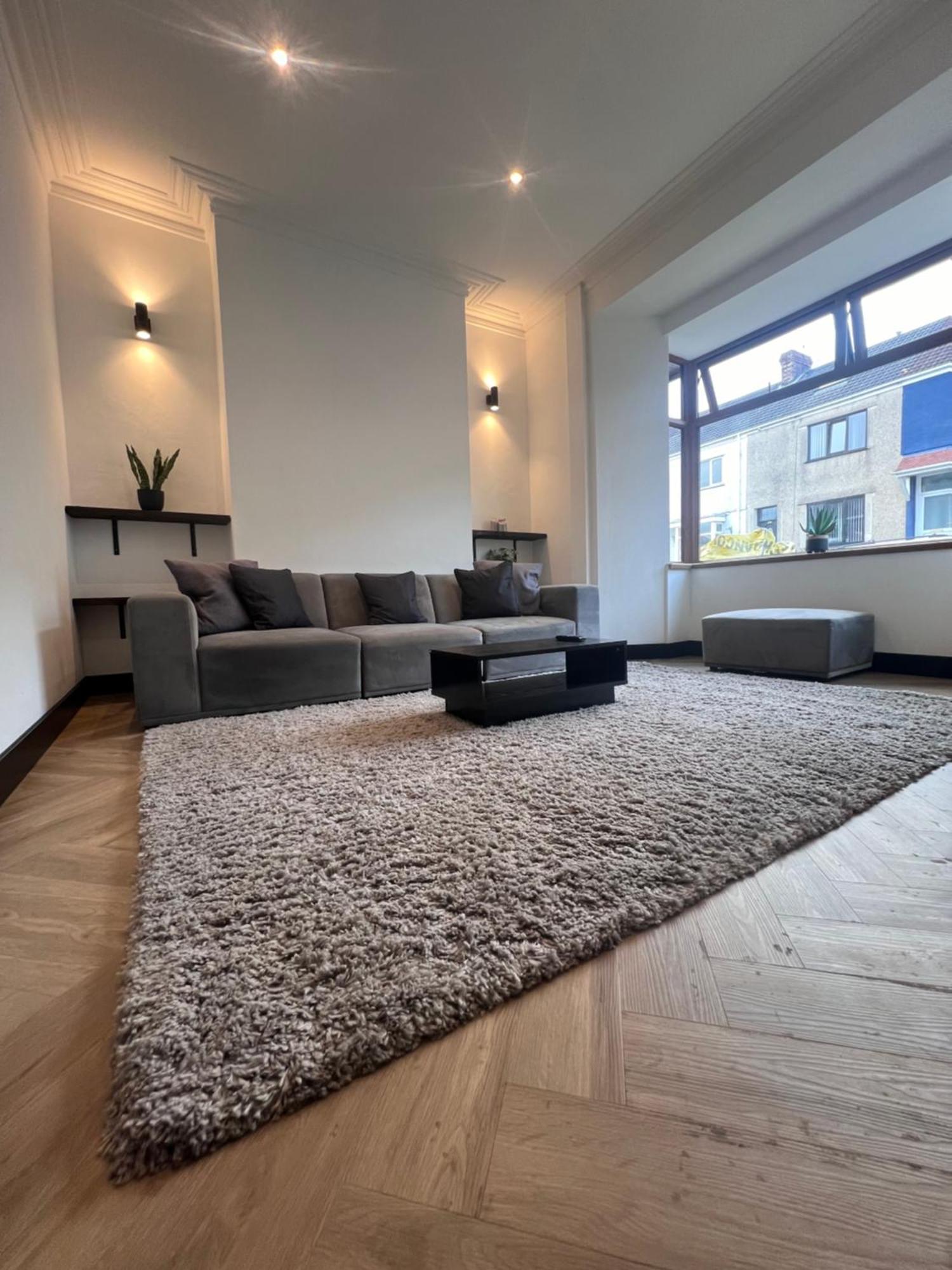 The 145 House In Centre, Train, Beach, Mumbles, Gower